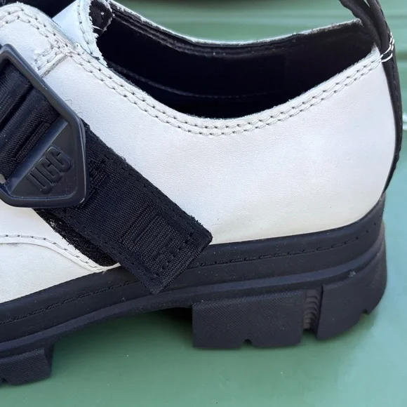 UGG women Ashton White and Black Loafers - Picture 10 of 13